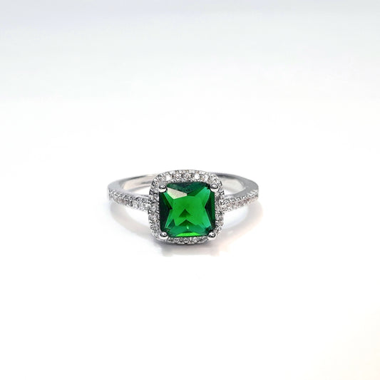 Esmera Ring